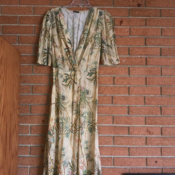 🧉OYSHO🧉POSH JUNGLE PRINTED DRESS🧉 - Picture 4 of 9